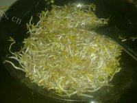 最爱的韭菜炒豆芽做法图解4)