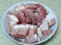 大蒜子烧肉做法图解2)