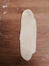 自制枣泥菊花酥做法图解10)