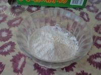 简单易做的红枣银耳莲子羹做法图解8)