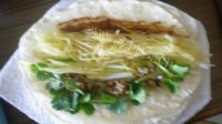 五味俱全的土豆丝卷饼做法图解11)