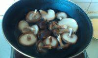 易做的香菇油菜的做法图解五