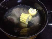 家有大厨之玉米排骨汤的做法图解七