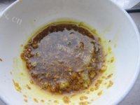 四溢的蒜蓉粉丝蒸虾做法图解6)
