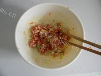 美味的双色蒸饺做法图解9)