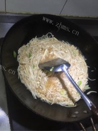 喷香的金针菇炒鸡蛋做法图解5)