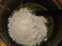 绿色食物之韭菜鸡蛋饼做法图解5)