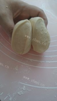 喷香的肉沫包子做法图解8)