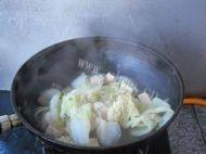 白菜炖冻豆腐「首发」做法图解8)