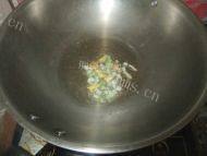 很有食欲的海带炒肉丝做法图解6)