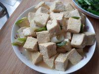 家常菜葱烧豆腐