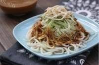 好吃的鸡肉麻酱凉面做法图解6)
