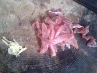 「家有大厨」皮蛋瘦肉粥做法图解3)