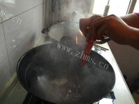 麻辣鲜香蒜蓉辣椒酱风爪做法图解5)