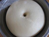 自己做的火腿肠卷做法图解2)