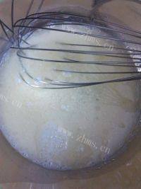 「DIY美食」戚风蛋糕做法图解1)