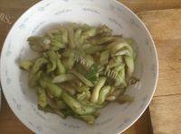 家常菜素炒茄条