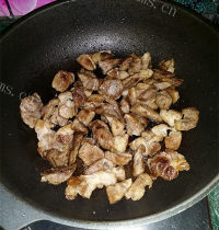 诱人的红烧牛肉做法图解7)