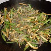 家常菜肉丝炒豆干