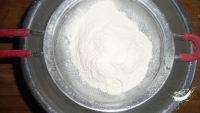 自制红枣戚风蛋糕做法图解9)