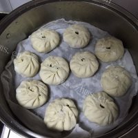 色泽鲜亮的肉包子做法图解9)