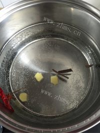 唇齿留香的麻辣米线做法图解2)