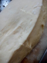 美味的萝卜酱肉包做法图解2)