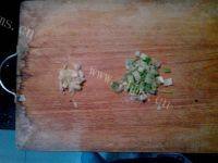家常菜排骨炖芸豆做法图解3)