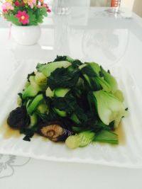 家常菜青菜炒香菇