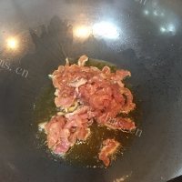 好吃的玉米红萝卜炒饭做法图解4)