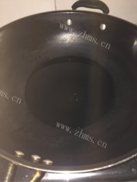 诱人的孜然牙签肉做法图解5)