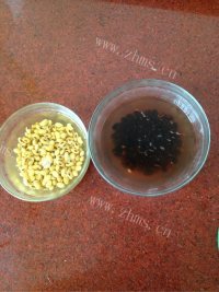 美味的黑豆豆浆做法图解2)