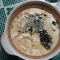 鱼骨豆腐汤