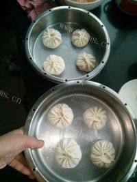 DIY好吃的灌汤包做法图解9)