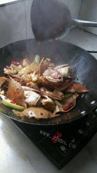 口味蟹做法图解7)