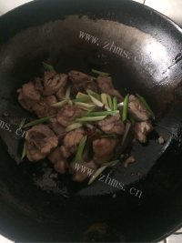 美味红烧鸡腿土豆做法图解5)
