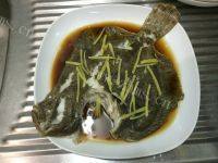 美味的清蒸多宝鱼