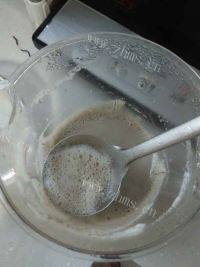 美味的黑豆浆做法图解5)