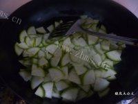 家常菜番茄西葫芦做法图解6)