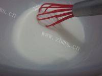 DIY美味的酸奶蛋糕做法图解4)