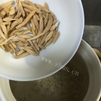 好喝的麦冬百合薏米茶的做法图解五
