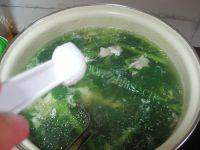 美味的芥菜咸蛋汤