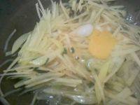 家常菜土豆炒鸡蛋