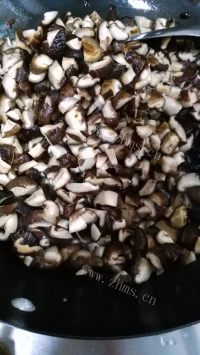 自制香菇酱做法图解6)