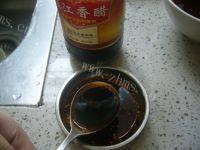 「自创」肉皮冻做法图解25)