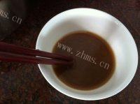 色味俱全的姜葱炒花甲做法图解3)
