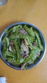 家常菜肉炒荷兰豆