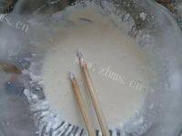 香鲜至极的鸡蛋饼做法图解2)