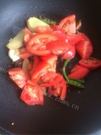 喷香的西红柿炖牛肉做法图解11)