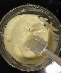 自制轻乳酪蛋糕做法图解6)